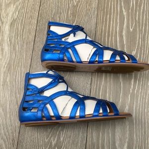 BRAND NEW Gentle Souls Metallic Blue Gladiator Sandals